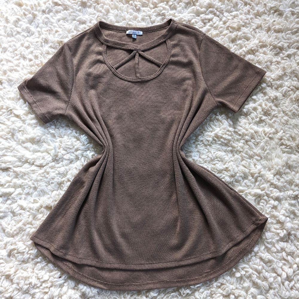 White Birch Fall Thermal Short Sleeve Top Size Medium